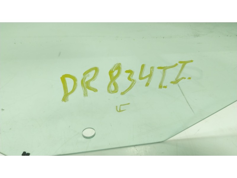 Recambio de cristal puerta trasero izquierdo para seat arona (kj7, kjp) 1.0 tsi referencia OEM IAM   