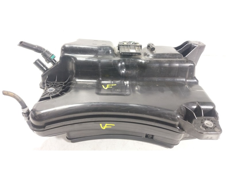 Recambio de deposito aditivo para seat leon sportstourer (kl8) fr referencia OEM IAM  5Q0131877T 