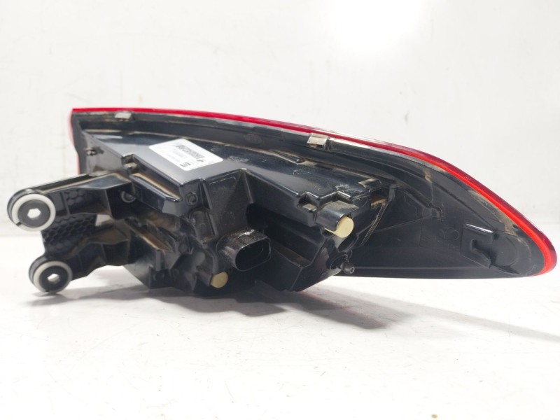 Recambio de piloto trasero izquierdo para cupra leon sportstourer (kl8) 1.4 tsi phev referencia OEM IAM  5FA945207G 