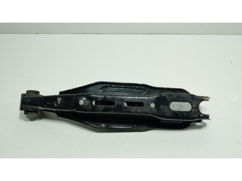 Recambio de brazo suspension inferior trasero derecho para cupra born (k11) 77 e-boost referencia OEM IAM 1EA505311E  