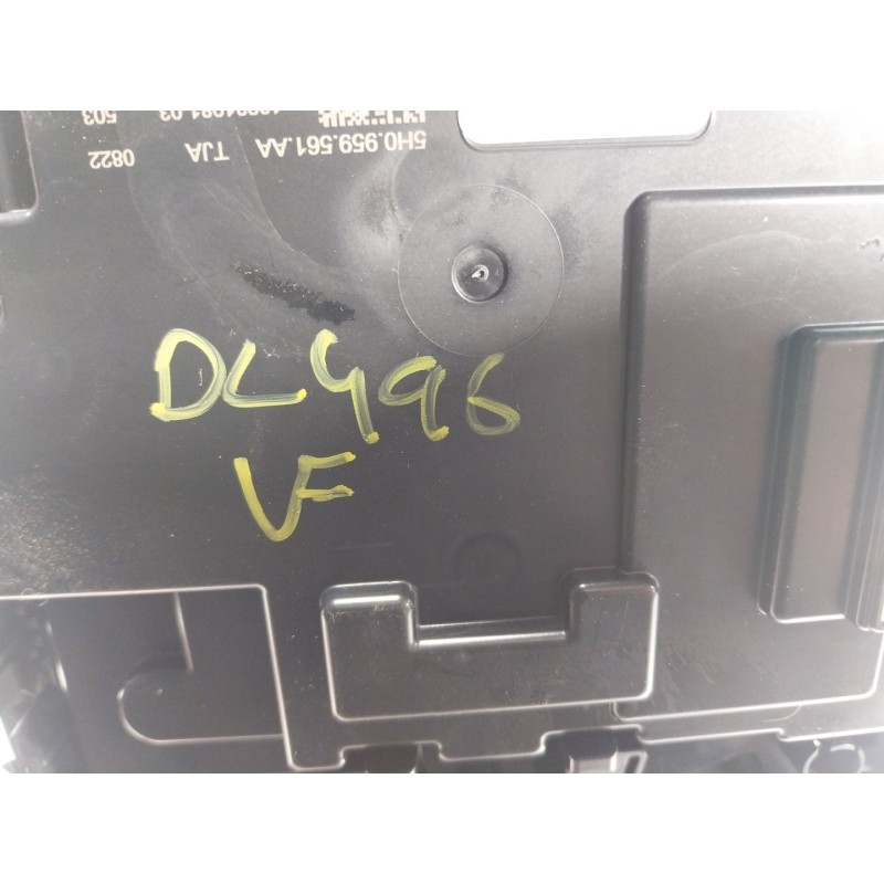 Recambio de piloto interior para cupra leon sportstourer (kl8) 1.4 tsi phev referencia OEM IAM  5H0959561AA 