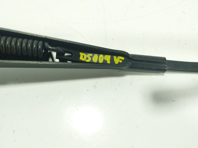 Recambio de brazo limpia delantero derecho para bmw z4 roadster (g29) sdrive 20 i referencia OEM IAM 61619465122 946512201 