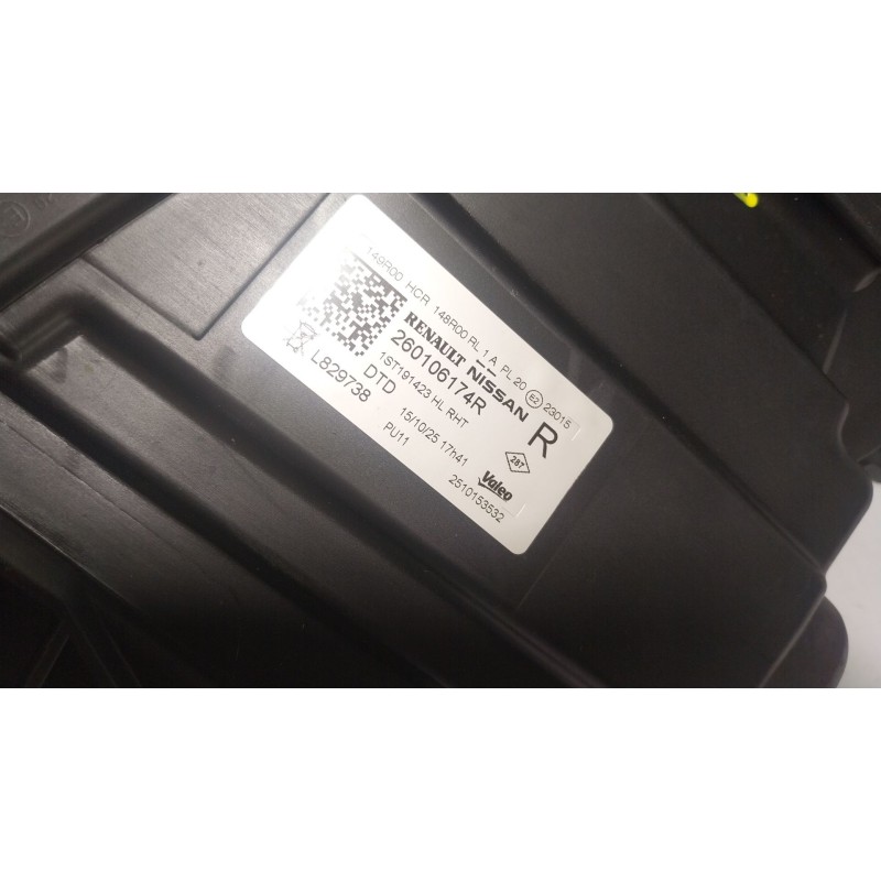 Recambio de faro derecho para renault master iv 2.3 dci diesel fap energy cat referencia OEM IAM  260106174R 