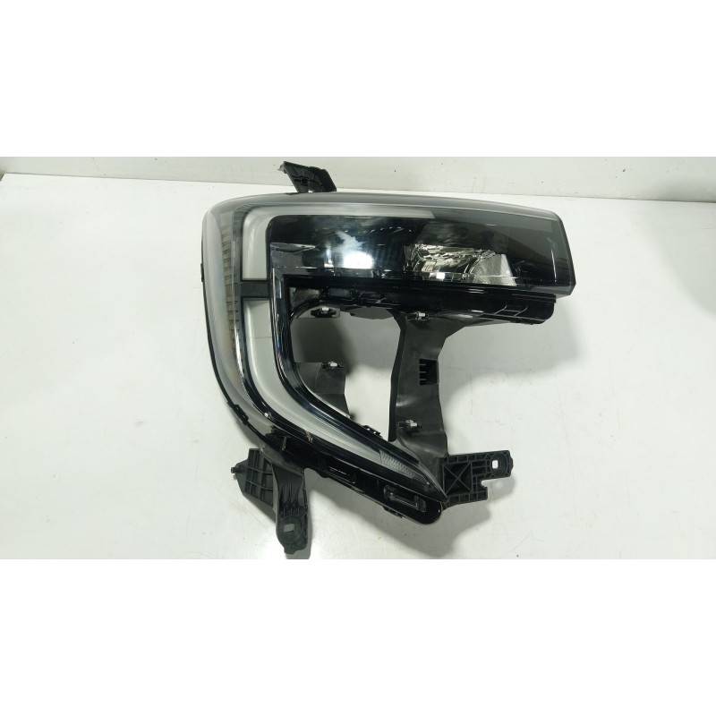 Recambio de faro derecho para renault master iv 2.3 dci diesel fap energy cat referencia OEM IAM  260106174R 
