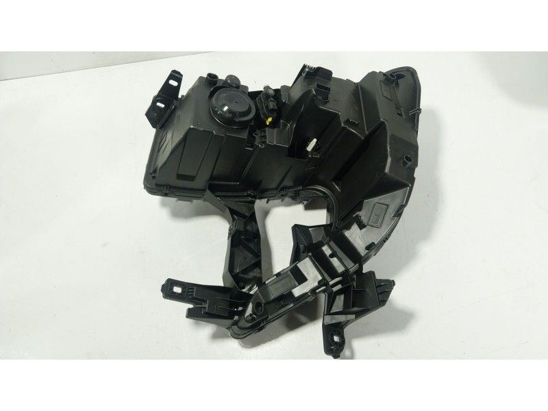 Recambio de faro derecho para renault master iv 2.3 dci diesel fap energy cat referencia OEM IAM  260106174R 