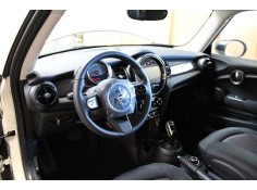 mini mini (f56) del año 2022 2