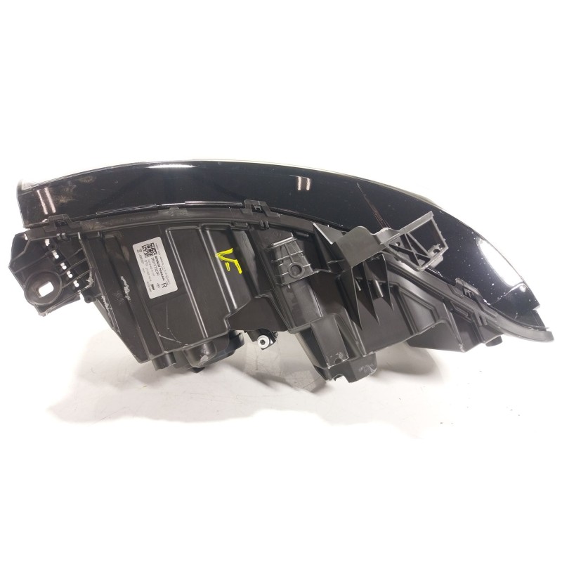 Recambio de faro derecho para renault master iv 2.3 dci diesel fap energy cat referencia OEM IAM  260107323R 