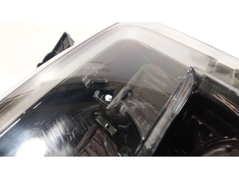 Recambio de faro izquierdo para renault master iv 2.3 dci diesel fap energy cat referencia OEM IAM  260608459R 
