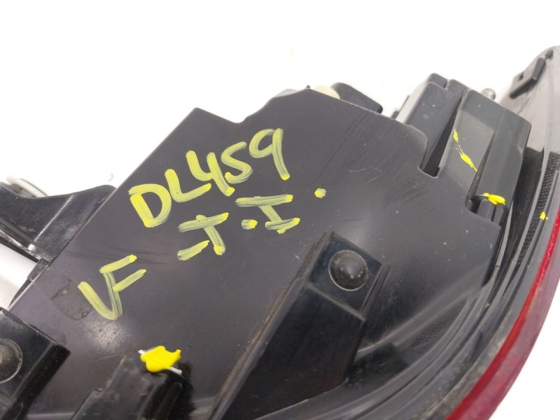 Recambio de piloto trasero izquierdo para seat leon sportstourer (kl8) fr referencia OEM IAM 5FA945207G 5FA945207G 