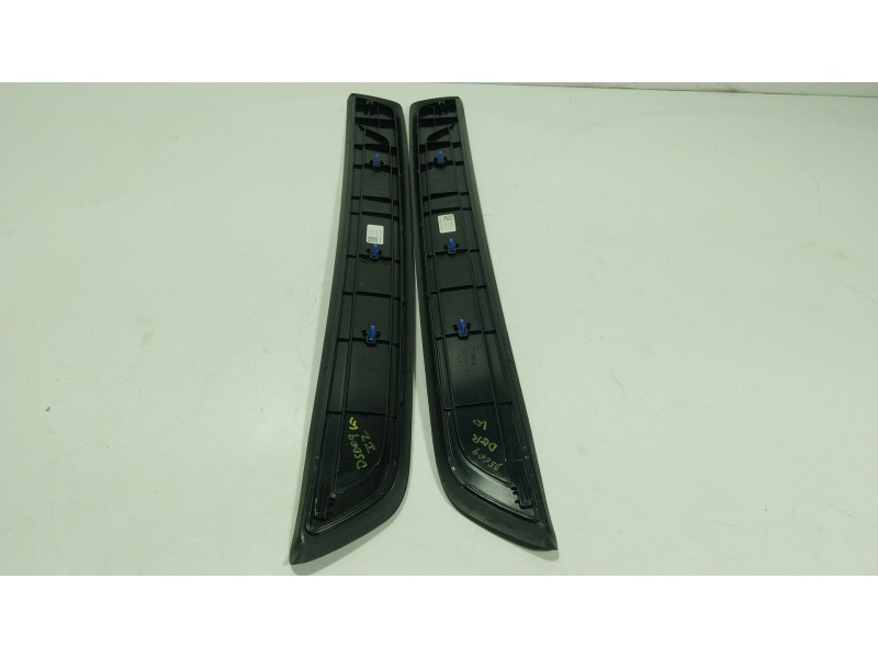 Recambio de moldura para bmw z4 roadster (g29) sdrive 20 i referencia OEM IAM 51478073105 51478073106 