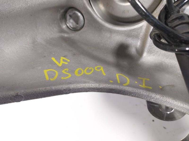 Recambio de mangueta delantera izquierda para bmw z4 roadster (g29) sdrive 20 i referencia OEM IAM 31216878613 687861302 