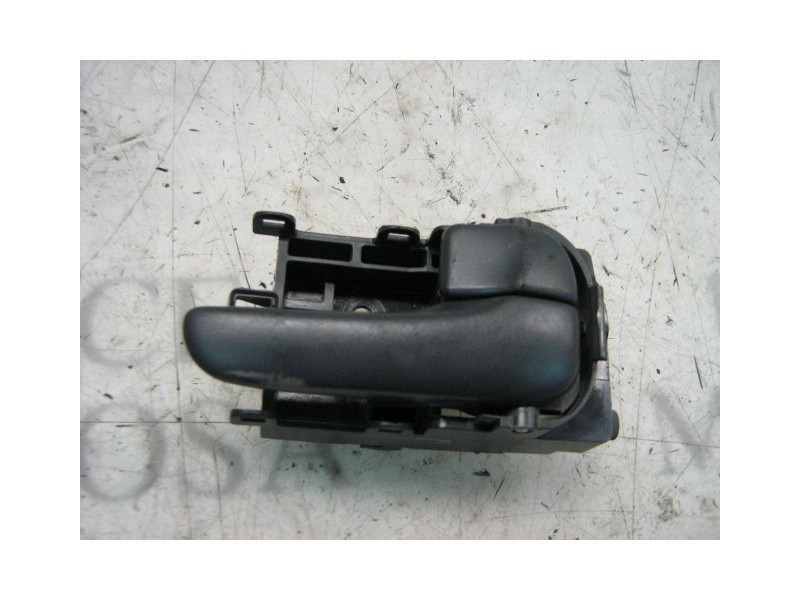 Recambio de maneta interior delantera derecha para nissan primera berlina (p11) gx referencia OEM IAM   