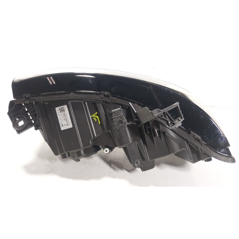 Recambio de faro derecho para renault master iv 2.3 dci diesel fap energy cat referencia OEM IAM  260106174R 