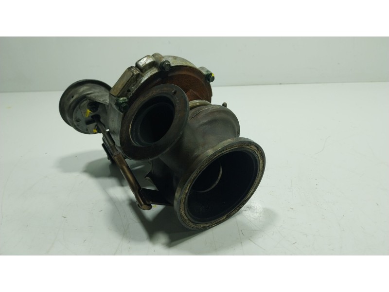 Recambio de turbocompresor para bmw x6 (e71, e72) xdrive 50 i referencia OEM IAM 11657576985 7576985 