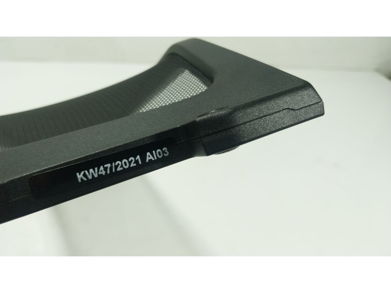 Recambio de moldura para bmw z4 roadster (g29) sdrive 20 i referencia OEM IAM 54349481141 54349481141 