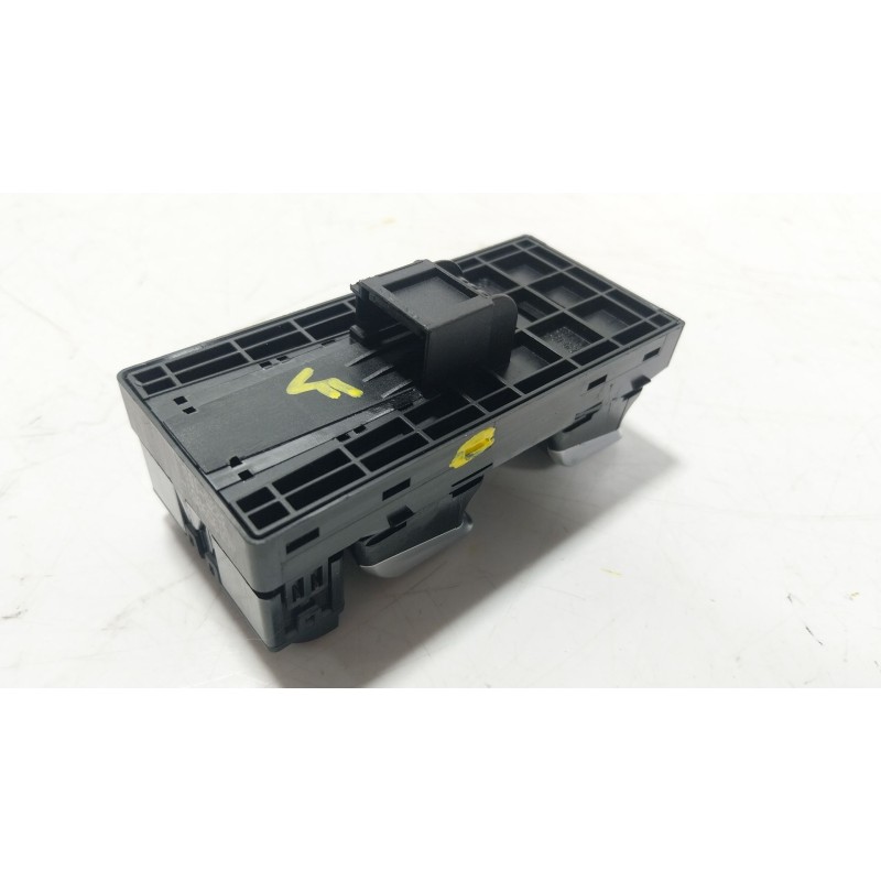 Recambio de mando elevalunas delantero izquierdo para audi a6 c7 (4g2, 4gc) 2.0 tdi quattro referencia OEM IAM   