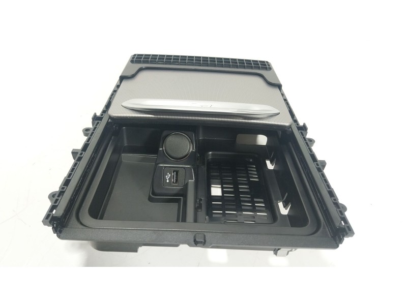 Recambio de moldura para bmw z4 roadster (g29) sdrive 20 i referencia OEM IAM 51166821613 51169863983 