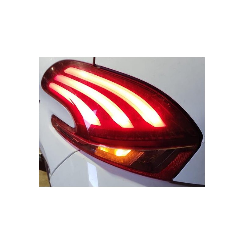 Recambio de piloto trasero izquierdo para peugeot 208 i (ca_, cc_) 1.2 vti 82 referencia OEM IAM 9810343080  