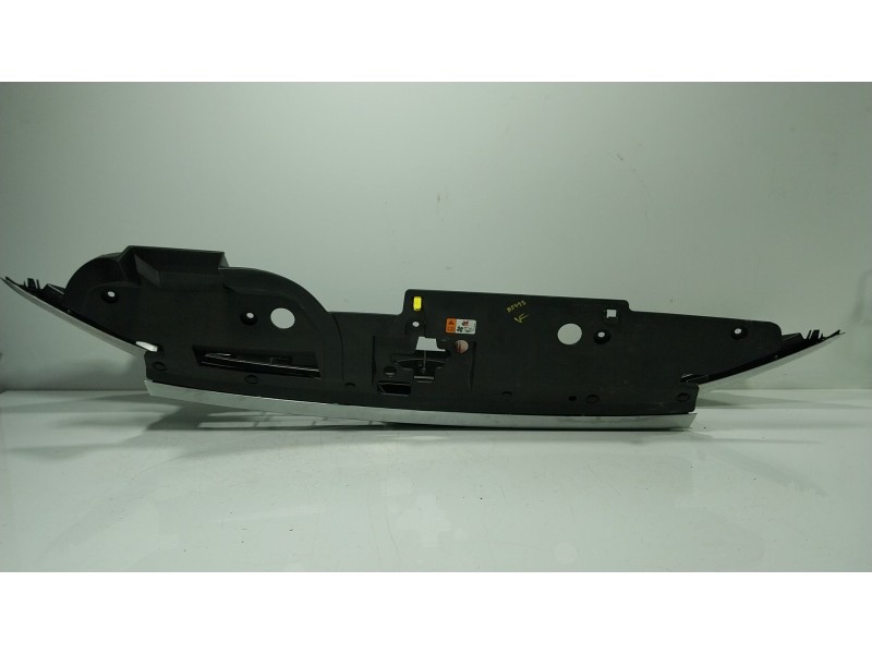 Recambio de rejilla para volkswagen amarok (t1a, t1b) 2.0 tdi 4motion referencia OEM IAM  N1XB8C291 