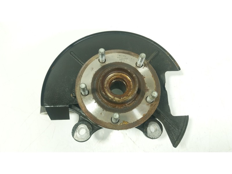 Recambio de mangueta delantera izquierda para chrysler grand voyager v (rt) 2.8 crd referencia OEM IAM   