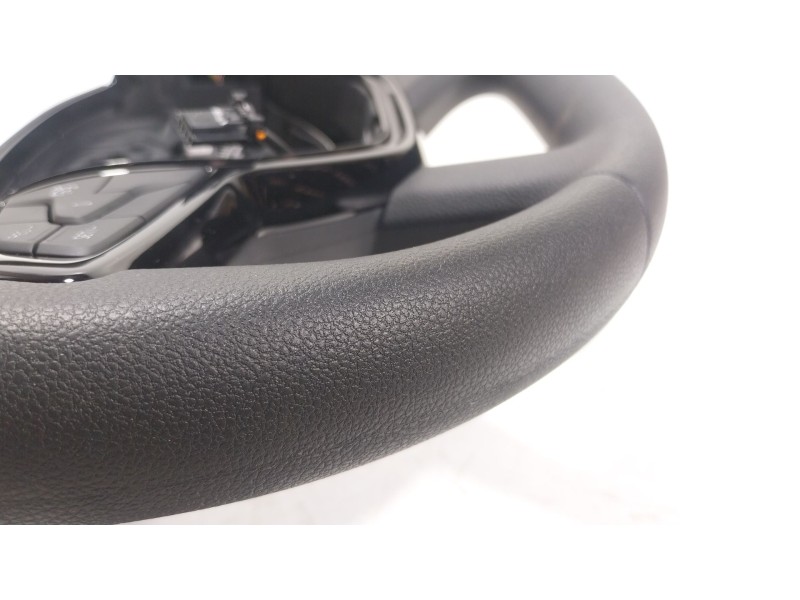 Recambio de volante para dacia sandero iii 1.0 tce 110 referencia OEM IAM  484002535R 