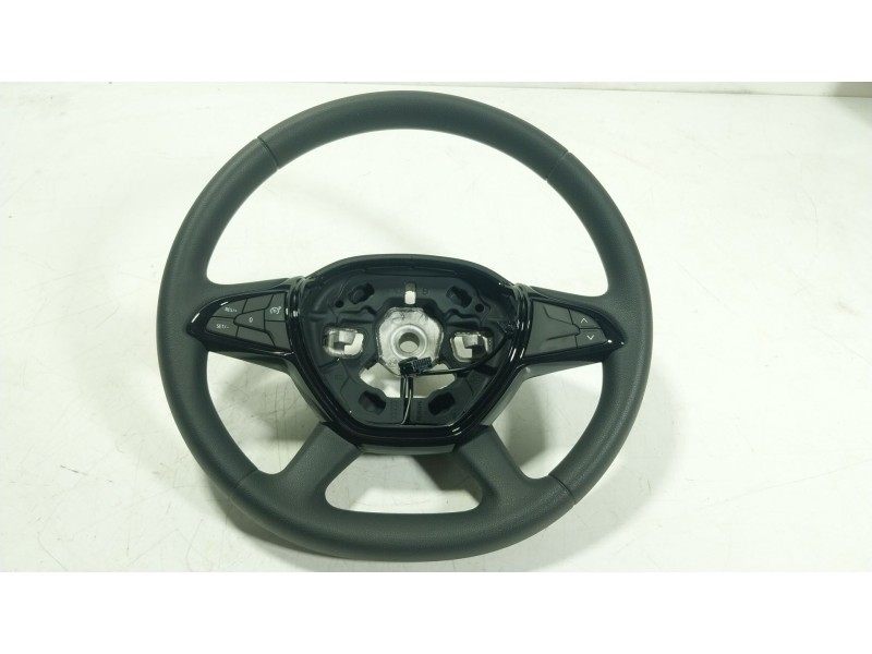 Recambio de volante para dacia sandero iii 1.0 tce 110 referencia OEM IAM  484002535R 