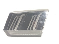 Recambio de piloto trasero derecho interior para peugeot 3008 ii suv (mc_, mr_, mj_, m4_) hybrid 180 referencia OEM IAM  9836231