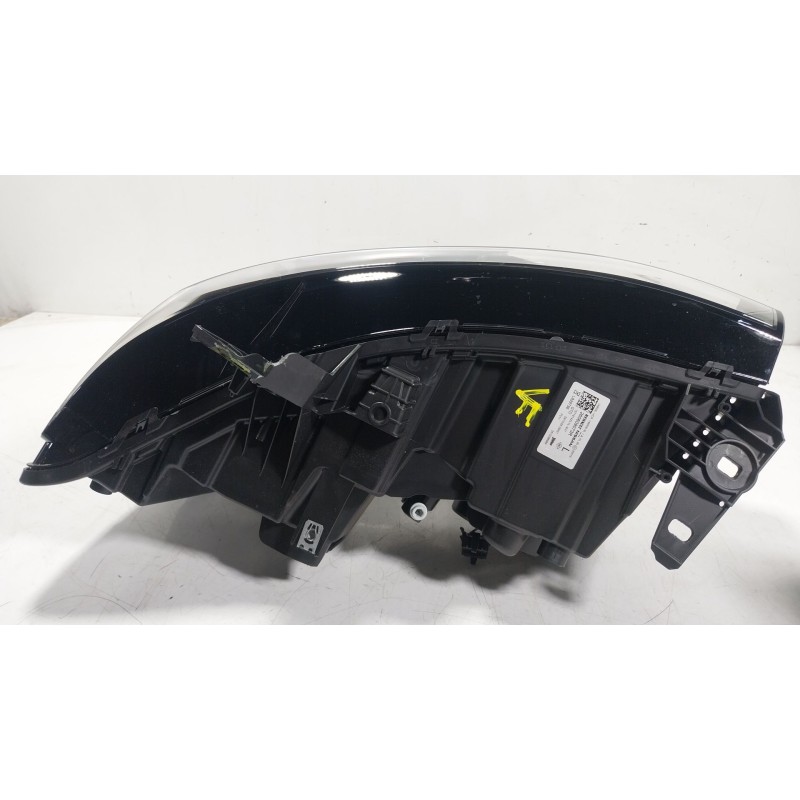 Recambio de faro izquierdo para renault master iv 2.3 dci diesel fap energy cat referencia OEM IAM  260609073R 