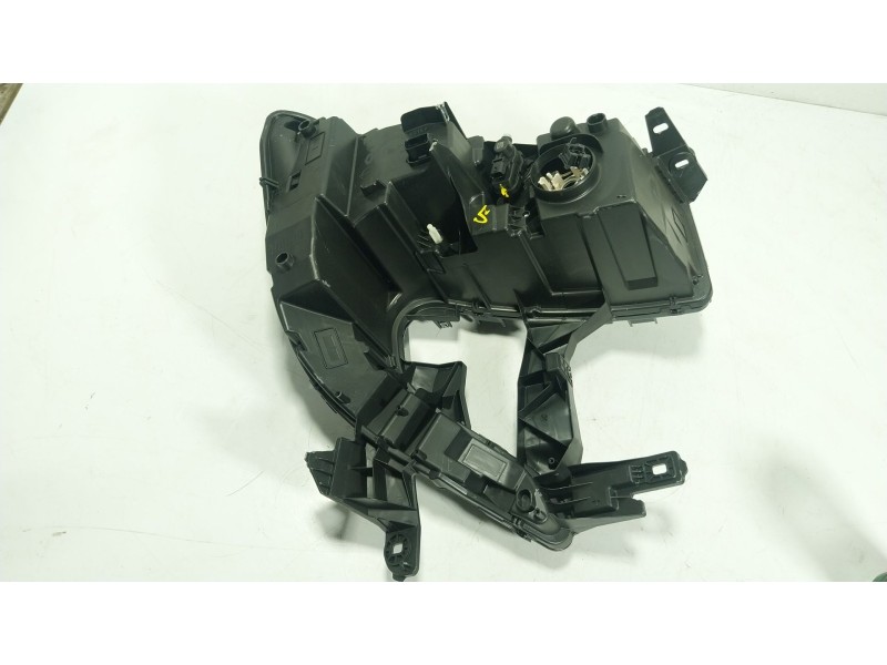 Recambio de faro izquierdo para renault master iv 2.3 dci diesel fap energy cat referencia OEM IAM  260609073R 