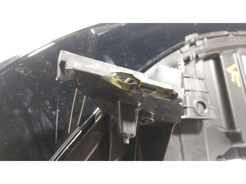 Recambio de faro izquierdo para renault master iv 2.3 dci diesel fap energy cat referencia OEM IAM  260609073R 