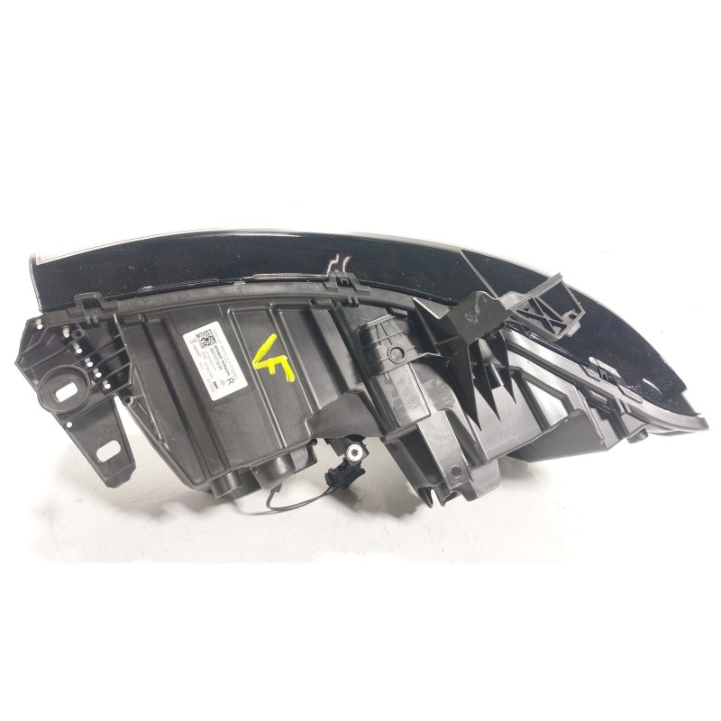 Recambio de faro derecho para renault master iv 2.3 dci diesel fap energy cat referencia OEM IAM  260107323R 