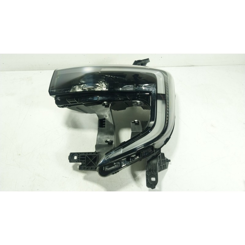 Recambio de faro izquierdo para renault master iv 2.3 dci diesel fap energy cat referencia OEM IAM  260609073R 