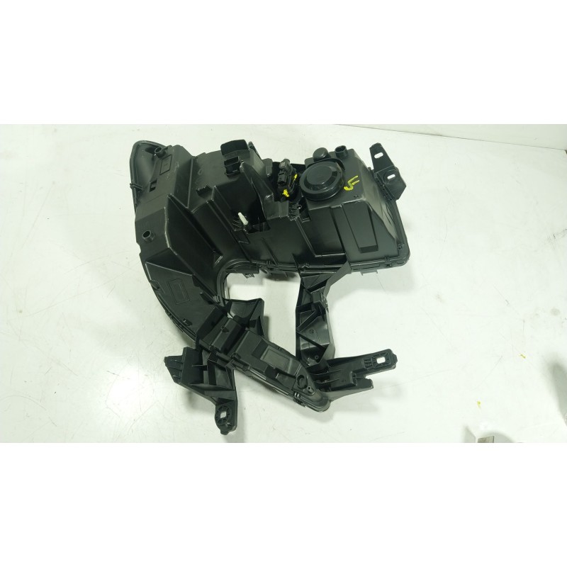 Recambio de faro izquierdo para renault master iv 2.3 dci diesel fap energy cat referencia OEM IAM  260609073R 
