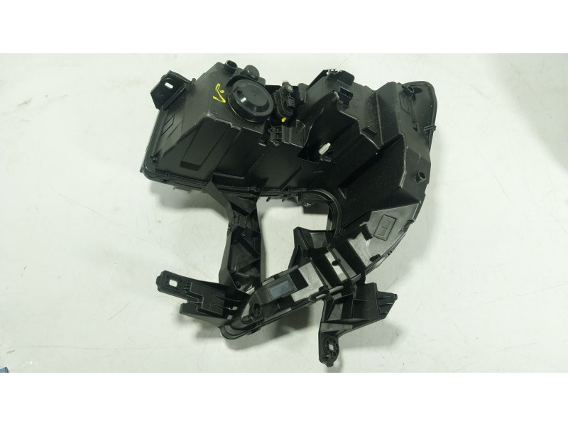 Recambio de faro derecho para renault master iv 2.3 dci diesel fap energy cat referencia OEM IAM  260106174R 