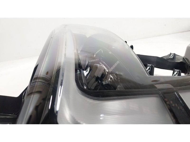 Recambio de faro derecho para renault master iv 2.3 dci diesel fap energy cat referencia OEM IAM  260106174R 