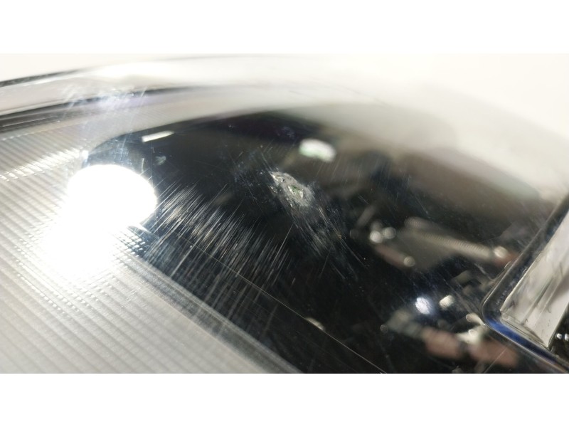 Recambio de faro derecho para renault master iv 2.3 dci diesel fap energy cat referencia OEM IAM  260106174R 