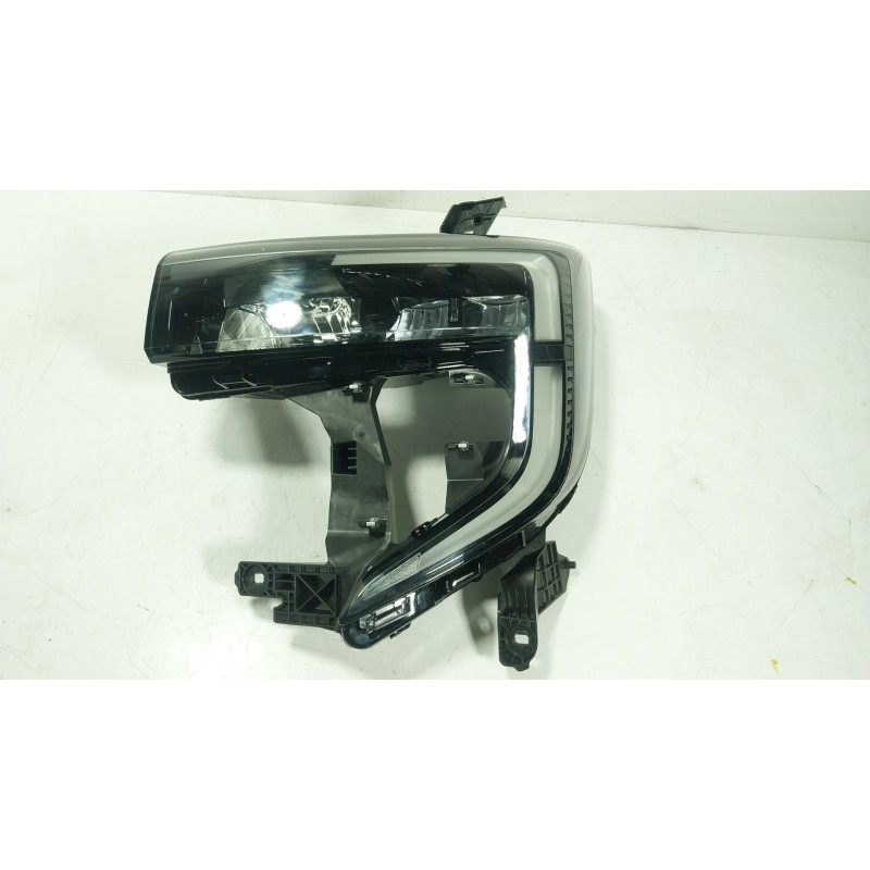 Recambio de faro izquierdo para renault master iv 2.3 dci diesel fap energy cat referencia OEM IAM  260609073R 