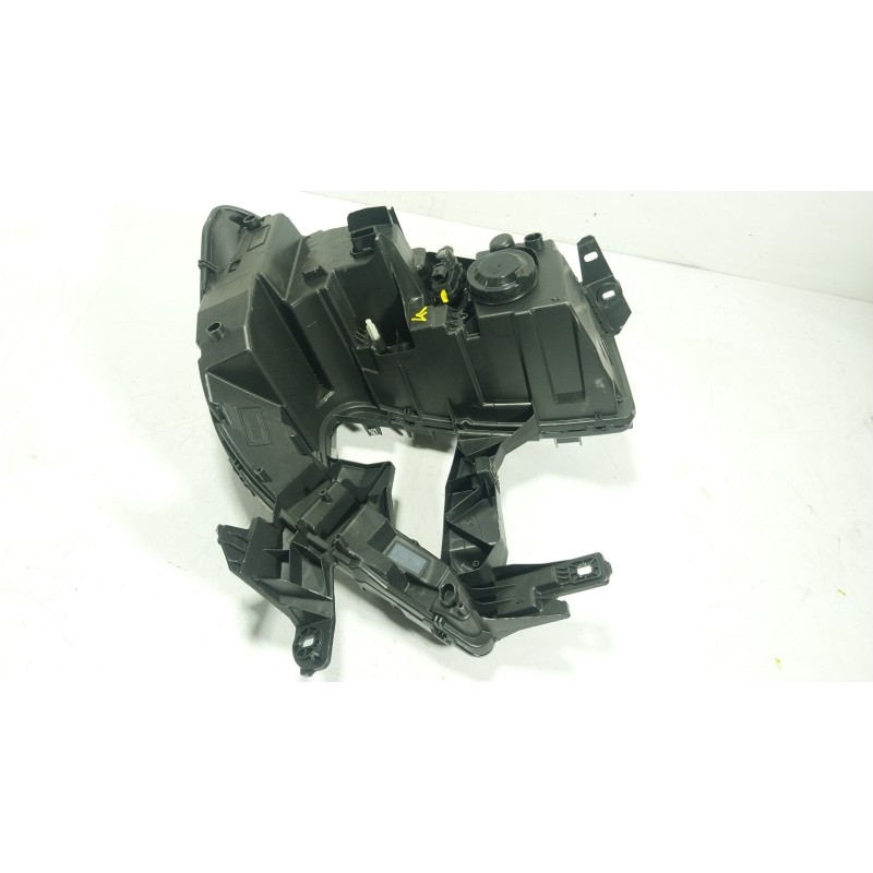 Recambio de faro izquierdo para renault master iv 2.3 dci diesel fap energy cat referencia OEM IAM  260609073R 