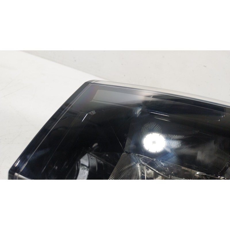 Recambio de faro izquierdo para renault master iv 2.3 dci diesel fap energy cat referencia OEM IAM  260609073R 