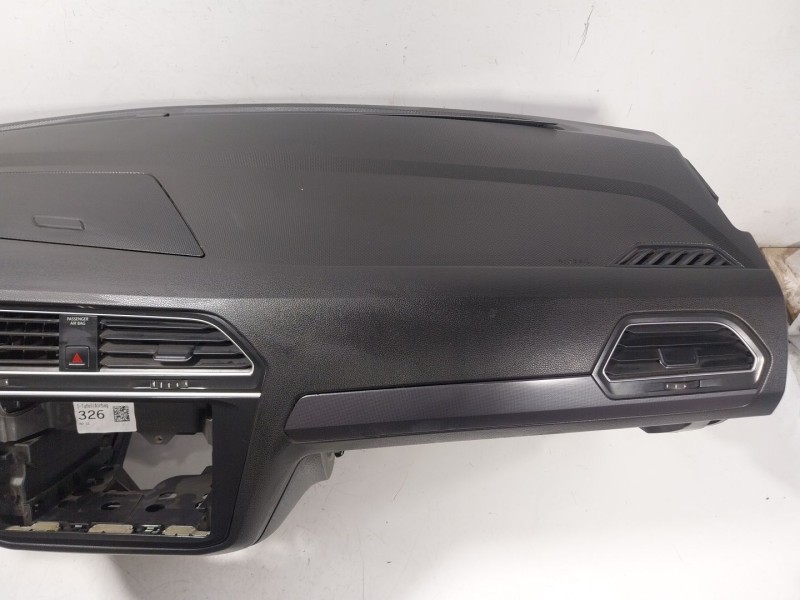 Recambio de salpicadero para volkswagen tiguan (ad1, ax1) 2.0 tdi referencia OEM IAM 5NA880204G 5NB858296B 