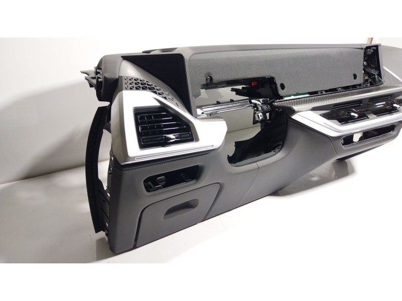 Recambio de salpicadero para bmw xm (g09) plug-in-hybrd a las 4 ruedas referencia OEM IAM   