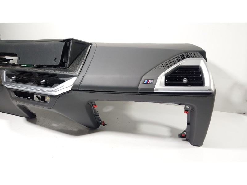 Recambio de salpicadero para bmw xm (g09) plug-in-hybrd a las 4 ruedas referencia OEM IAM   