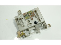 Recambio de caja reles / fusibles para toyota land cruiser prado (_j12_) 3.0 d-4d (kdj120, kdj125) referencia OEM IAM  06044B03 