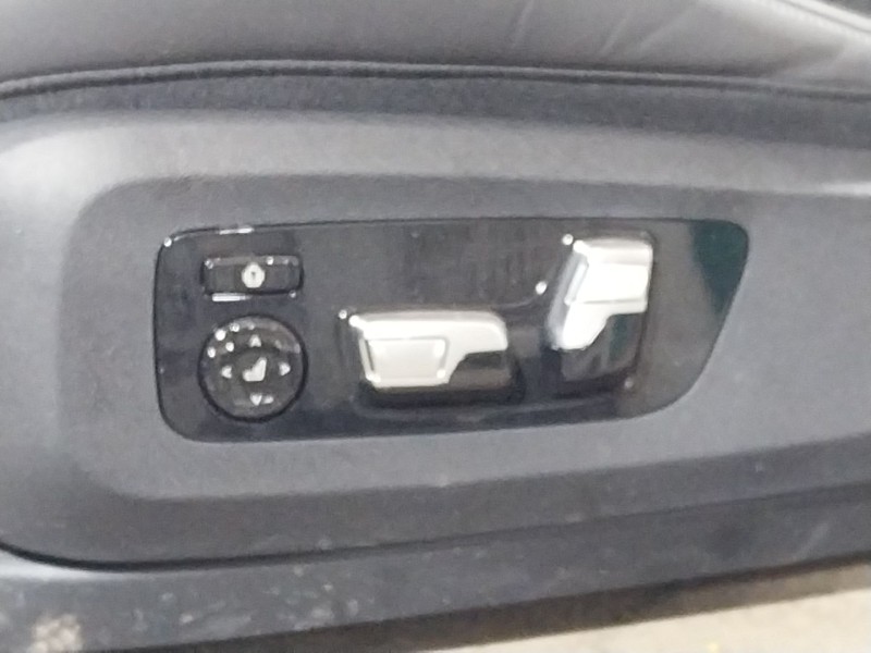 Recambio de juego asientos completo para bmw xm (g09) plug-in-hybrd a las 4 ruedas referencia OEM IAM   