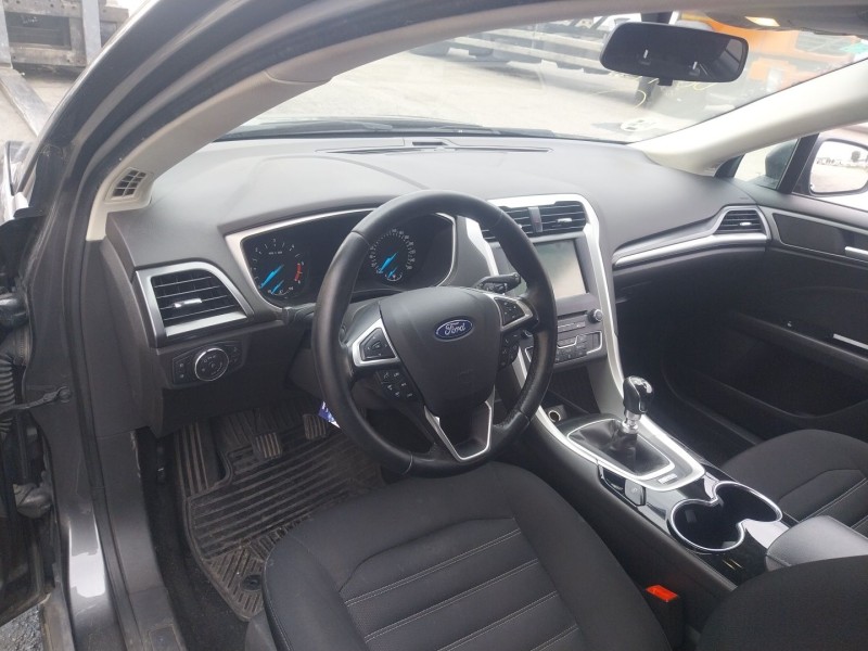 ford mondeo v hatchback (ce) del año 2015