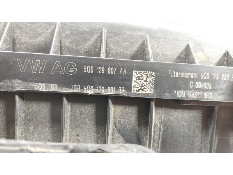 Recambio de filtro aire para volkswagen tiguan (ad1, ax1) 2.0 tdi referencia OEM IAM  5Q0129607AA 