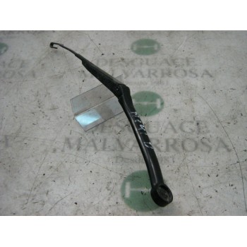 BRAZO LIMPIA DELANTERO DERECHO 