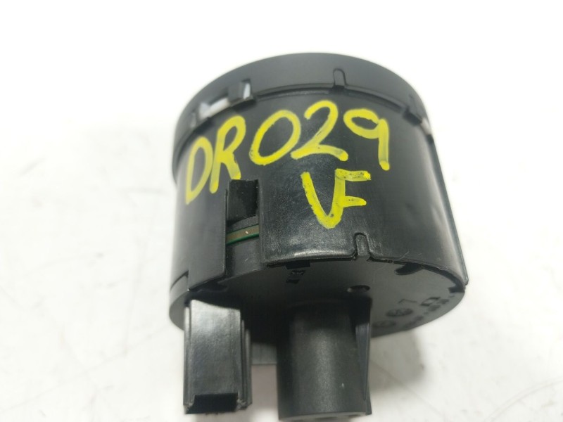 Recambio de mando luces para volkswagen tiguan (ad1, ax1) 2.0 tdi referencia OEM IAM 5G0941431BD 5G0941431BD 