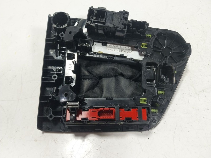 Recambio de palanca cambio para volkswagen tiguan (ad1, ax1) 2.0 tdi referencia OEM IAM 5Q1713059K 5NB713203A 