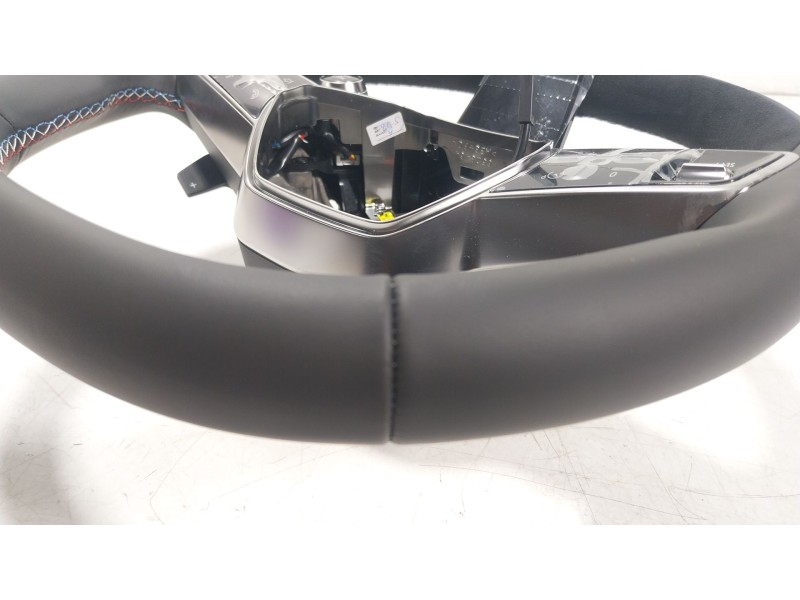 Recambio de volante para renault austral tce 160 referencia OEM IAM 484007178R 484007178R 